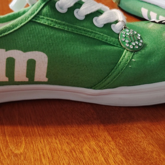 M & M green sneakers - Picture 6 of 6